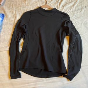 Lululemon reflective long sleeve top